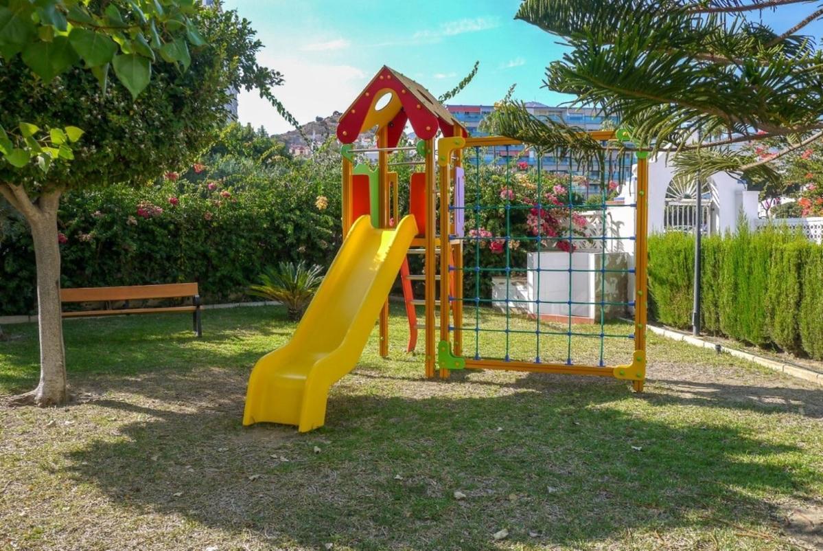 Victoria Luxury Beachfront Apartment In Benalmadena Costa מראה חיצוני תמונה