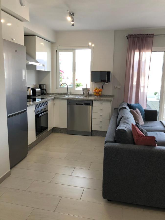 Victoria Luxury Beachfront Apartment In Benalmadena Costa מראה חיצוני תמונה