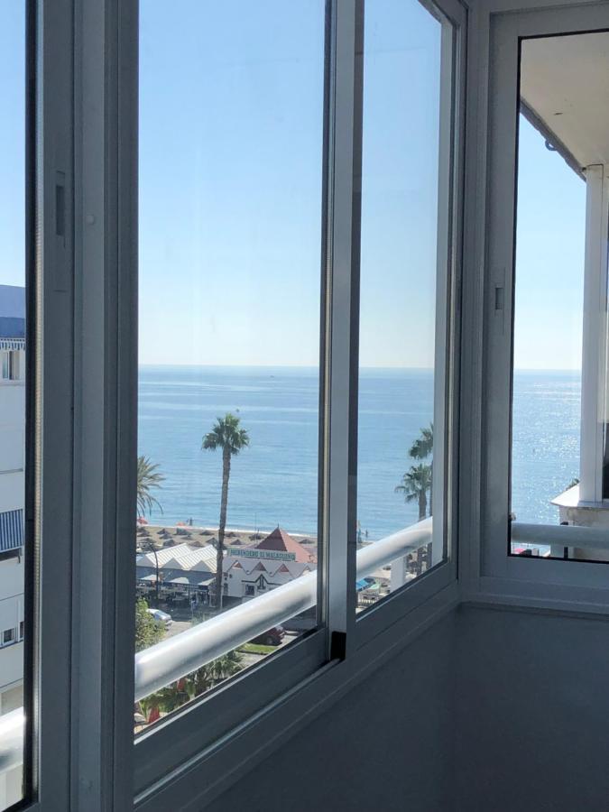 Victoria Luxury Beachfront Apartment In Benalmadena Costa מראה חיצוני תמונה
