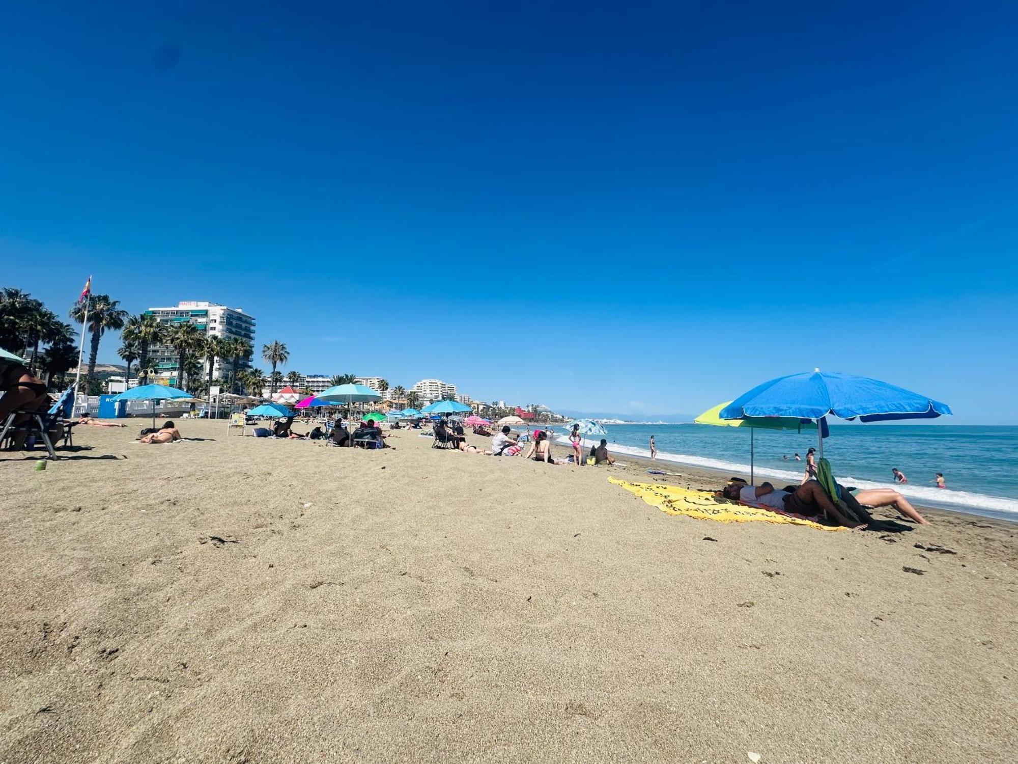 Victoria Luxury Beachfront Apartment In Benalmadena Costa מראה חיצוני תמונה